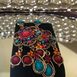 Flower shaped earring